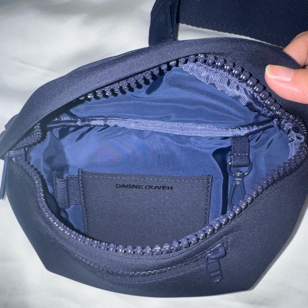 Dagne Dover Ace Neoprene Fanny Pack belt bag in Storm navy blue - Picture 4 of 5